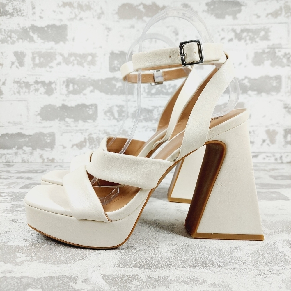 New ABOUND  Tracy Ankle Strap Platform Sandal In Ivory T335